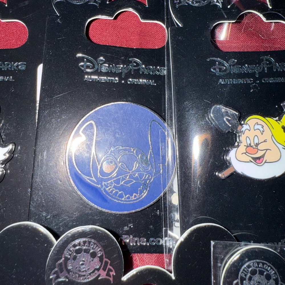 Disney Character Pin Set - available as set or individual - Picture 14 of 15